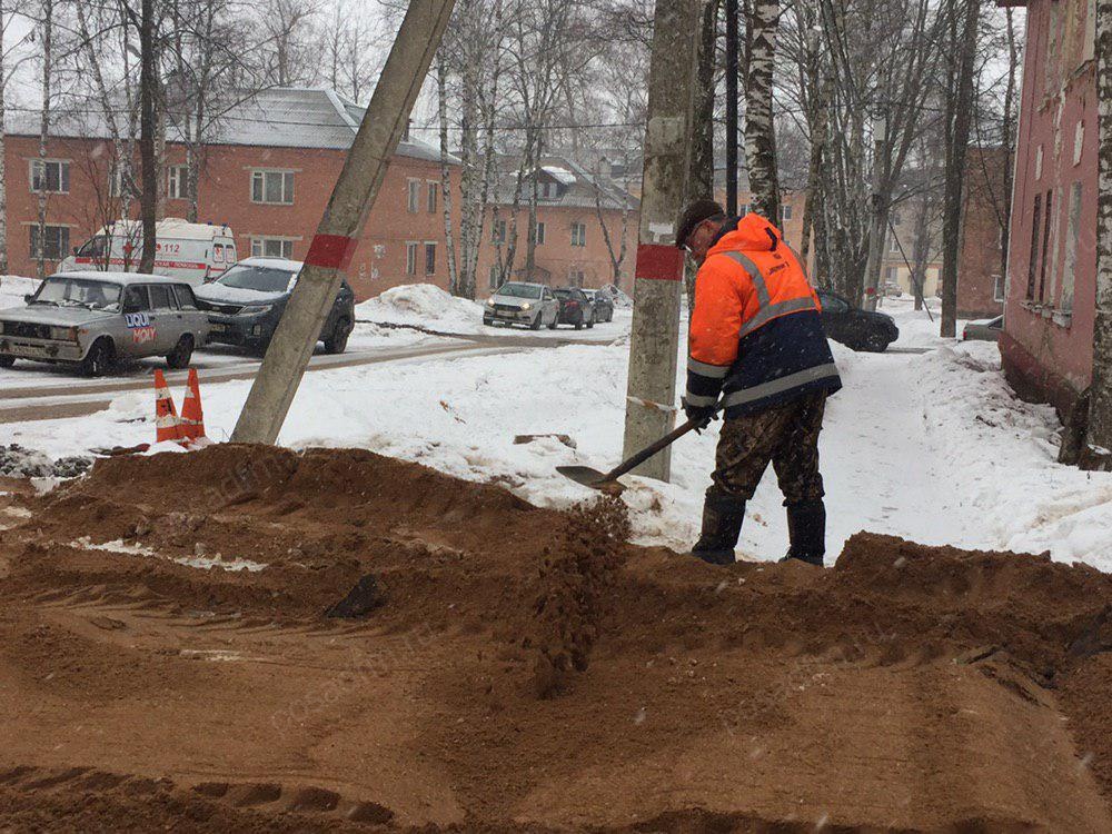 lakokraska_remont_dorog (7)_vod_znak.jpg lakokraska_remont_dorog (7)_vod_znak.jpg