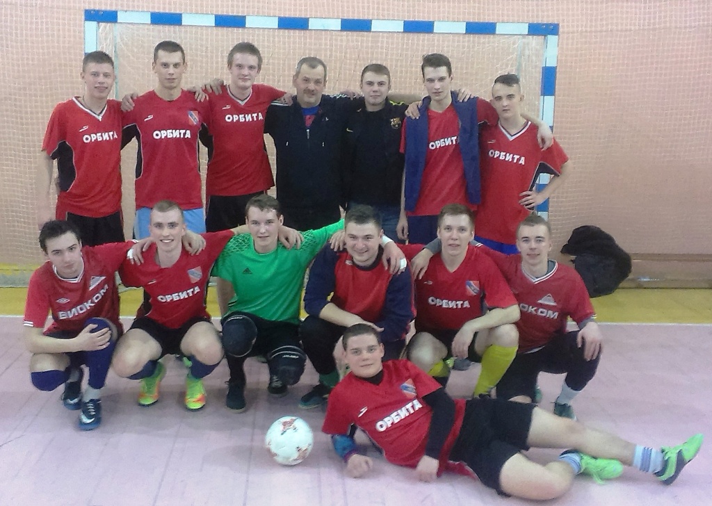 03_Viok_Orb_M.jpg 03_Viok_Orb_M.jpg