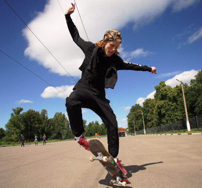 Skate_park_01.jpg Skate_park_01.jpg