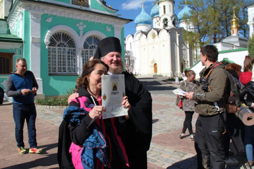 Doroga_v_lavru_03.jpg Doroga_v_lavru_03.jpg